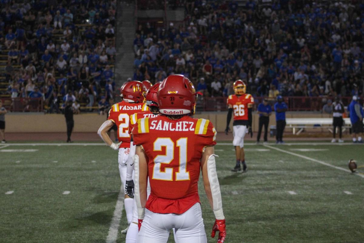Jesuit overpowers Davis to advance in San Joaquin playoffs - Jesuit High  School