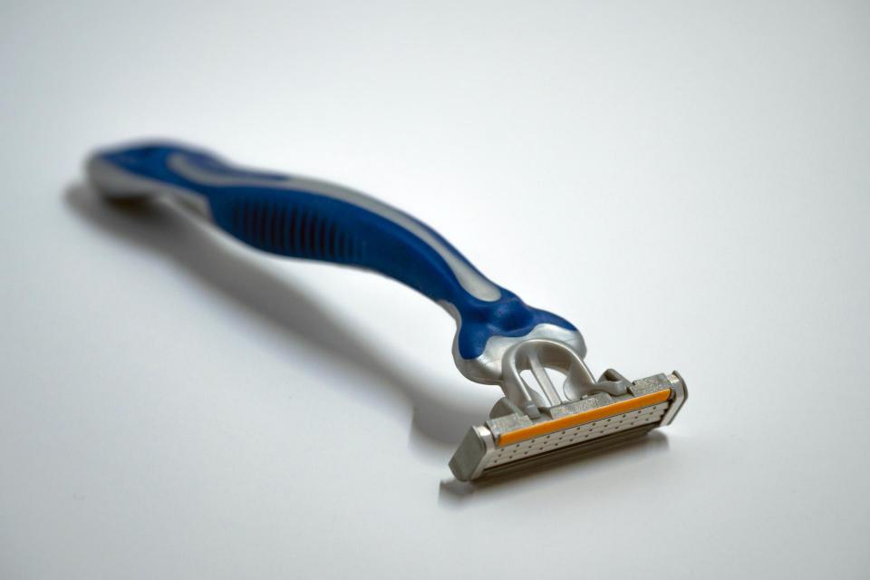 Image of a shaving razor